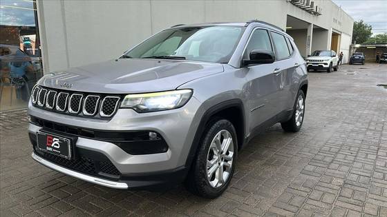 JEEP COMPASS 1.3 T270 TURBO FLEX LONGITUDE AT6